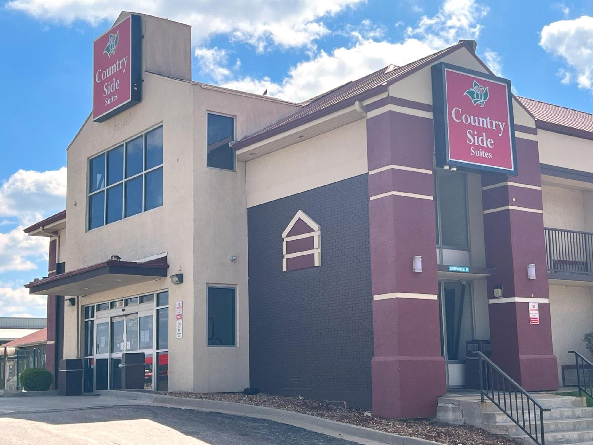 Countryside Suites Kansas City Independence I-70 East Sports Complex Hotel Exteriör bild