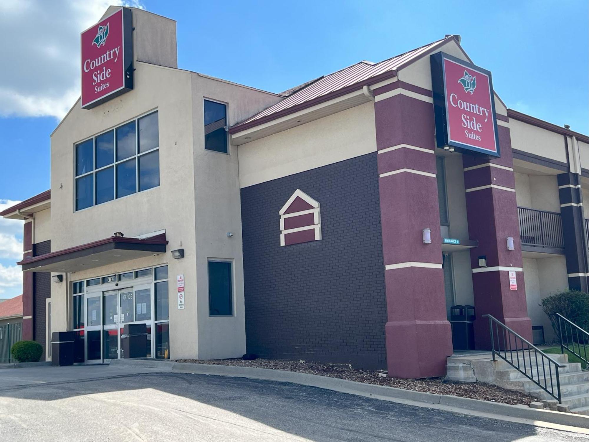 Countryside Suites Kansas City Independence I-70 East Sports Complex Hotel Exteriör bild