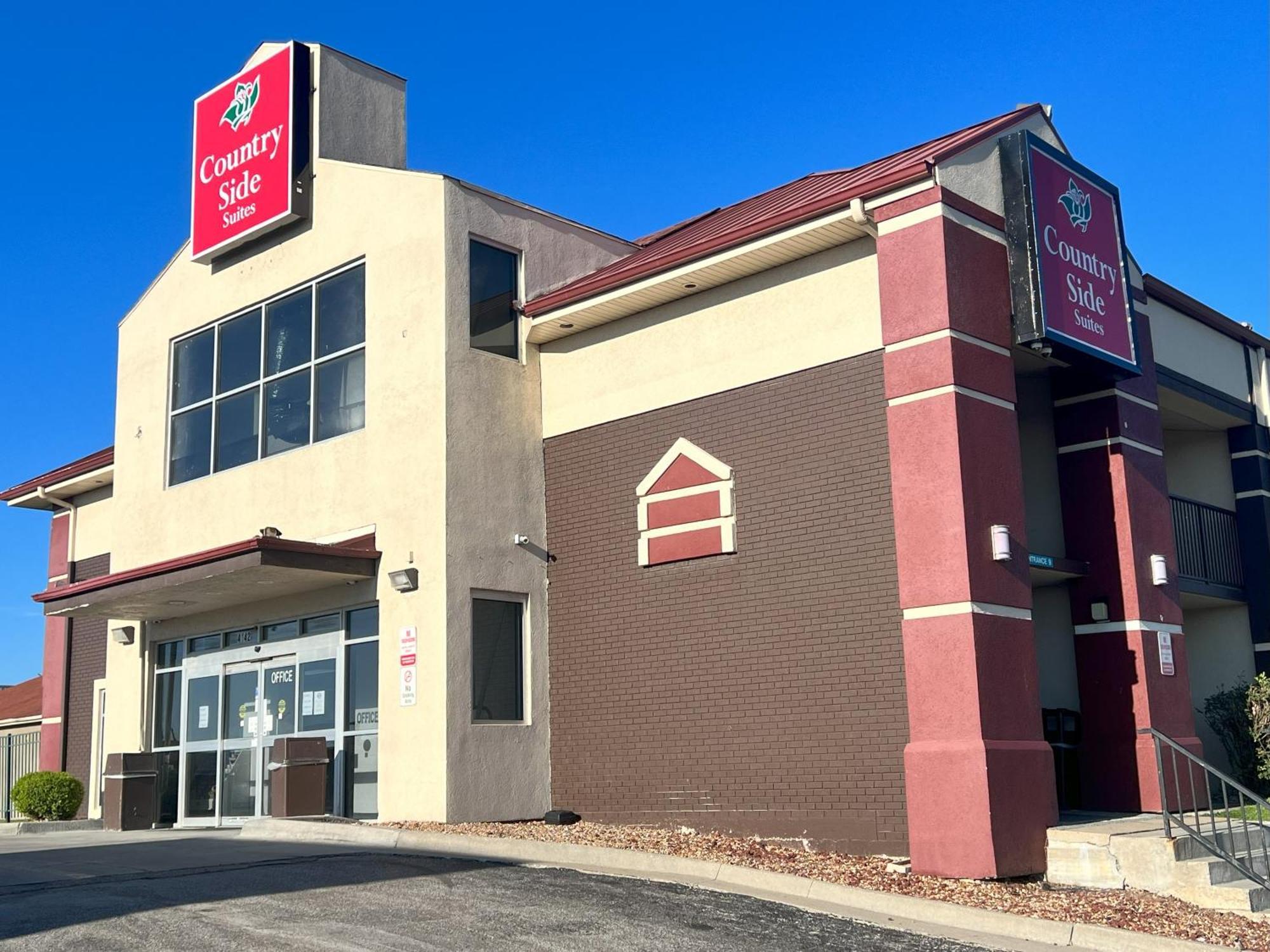 Countryside Suites Kansas City Independence I-70 East Sports Complex Hotel Exteriör bild