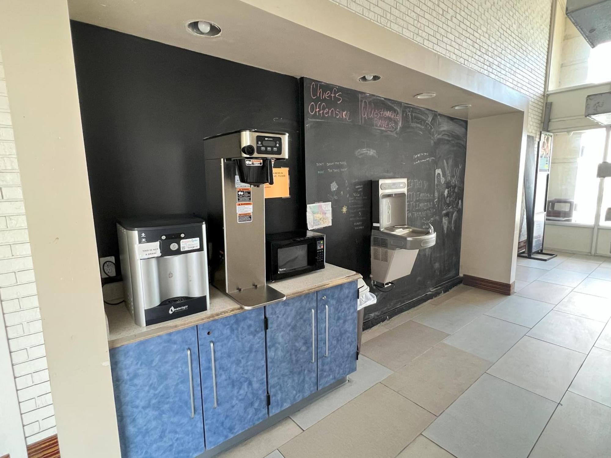 Countryside Suites Kansas City Independence I-70 East Sports Complex Hotel Exteriör bild