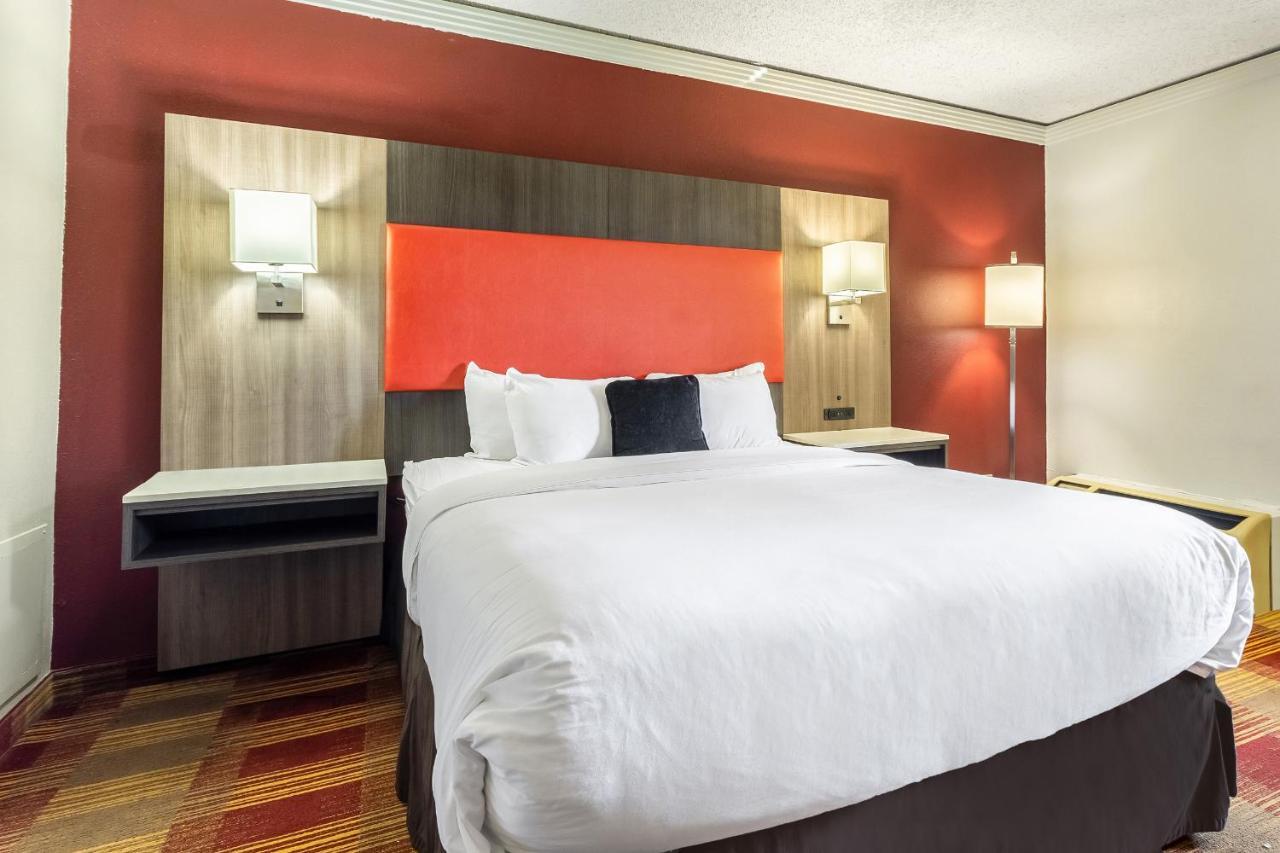Countryside Suites Kansas City Independence I-70 East Sports Complex Hotel Exteriör bild